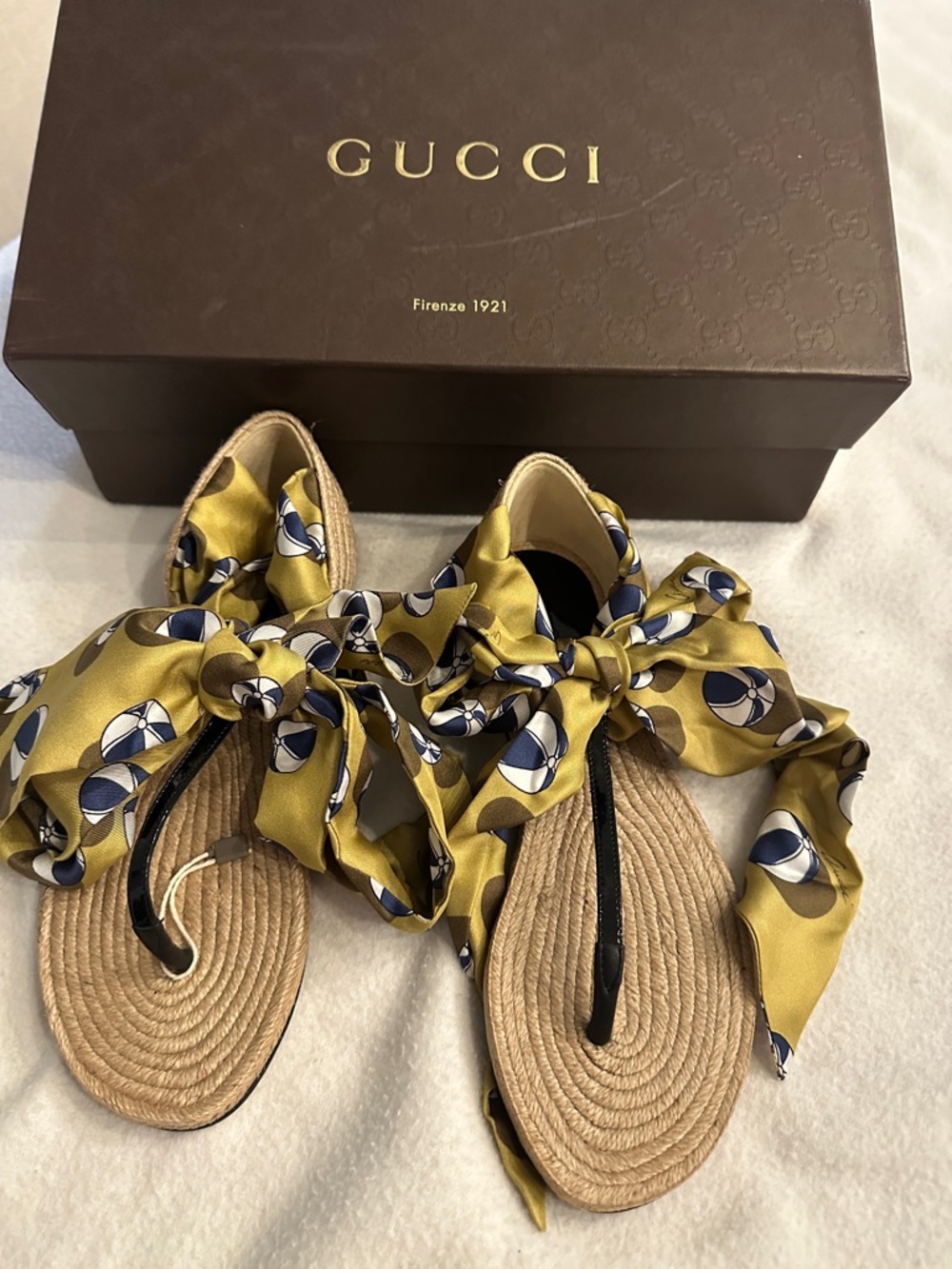 NIB Authentic Gucci Scarf Tie Espadrille Wedge Sandals EU 35 US 5